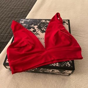 NWT Victoria's Secret Unlined Soft Wireless Lounge Bra XS